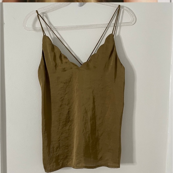 FREE PEOPLE SATIN SCALLOP TOP - Picture 4 of 9